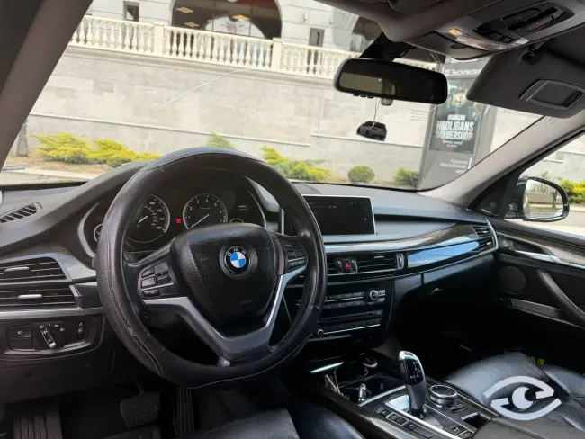 BMW X5 F15 2015 год 3.0 TwinTurbo Benzin BMW X5 F15 2015 год 3.0 TwinTurbo Benzin