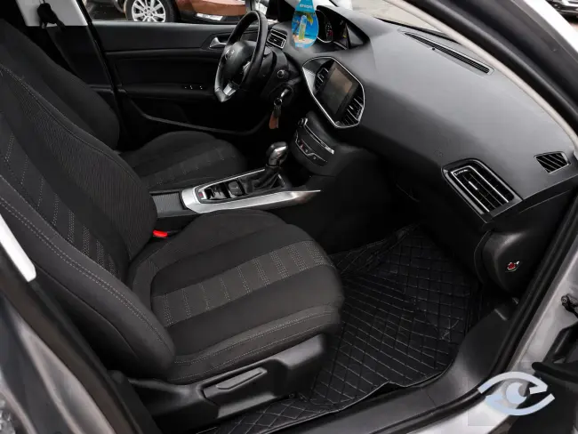 Peugeot 308 Automată