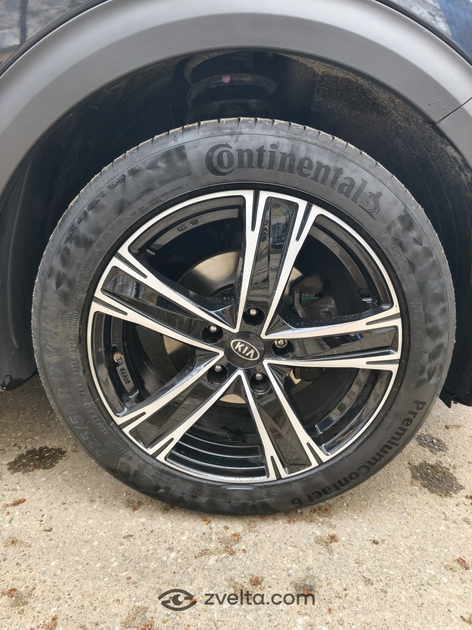 Car photo 5