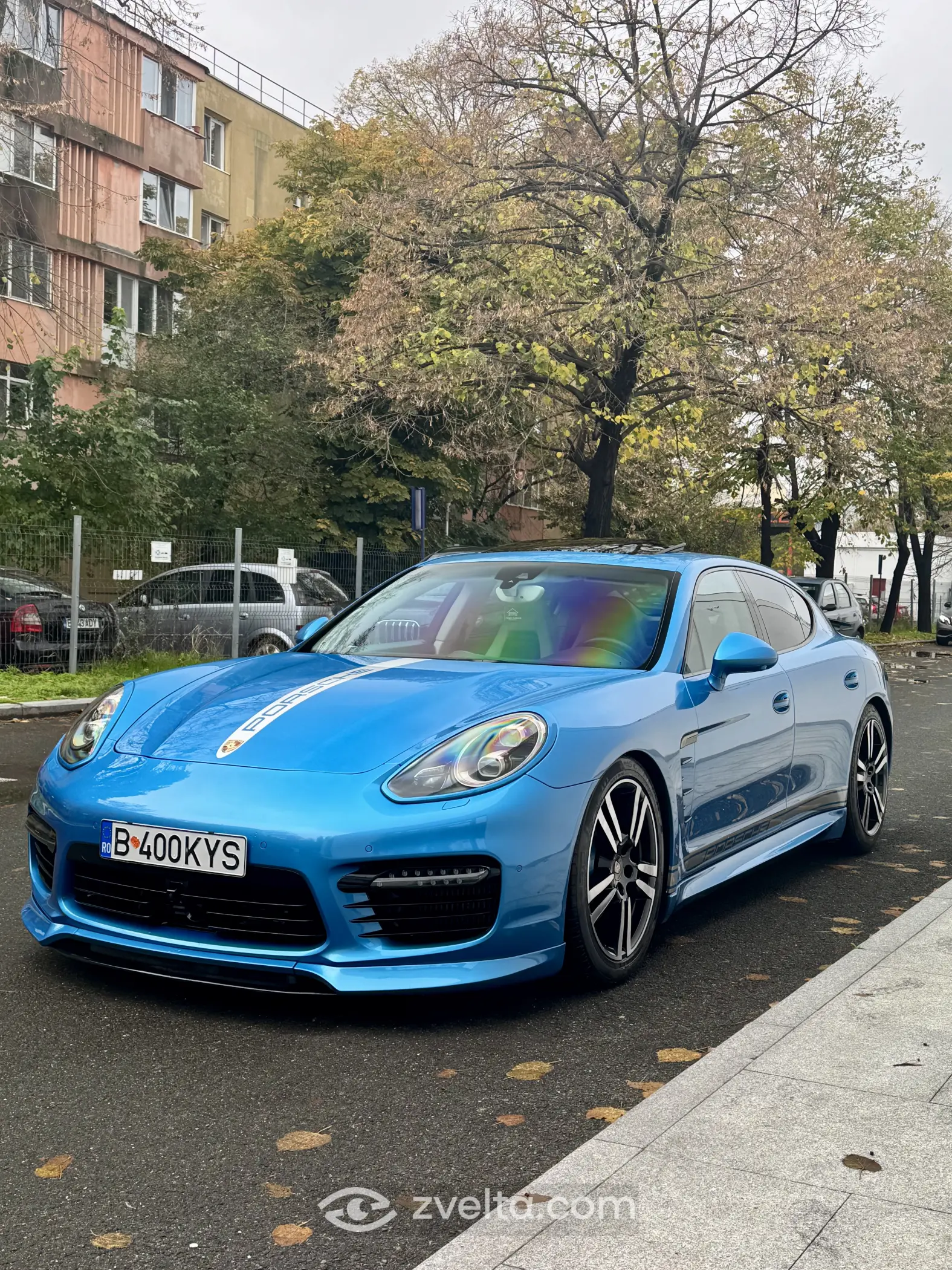 Car photo 5