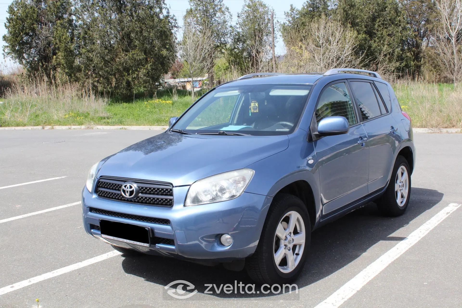 Car photo 1