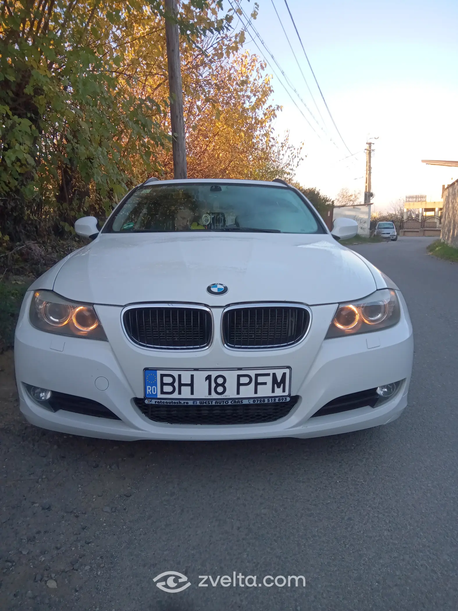 Car photo 7