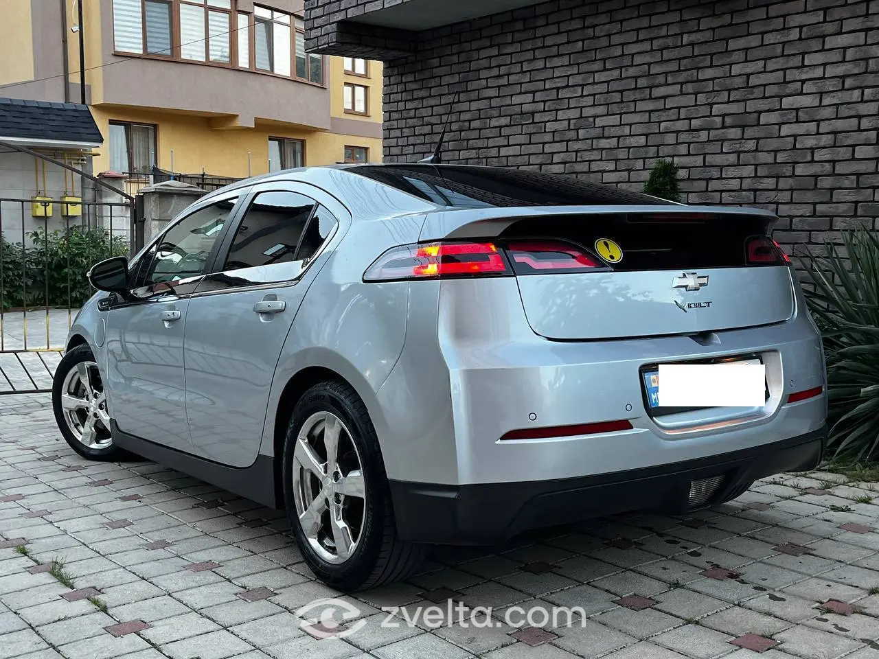 Car photo 5