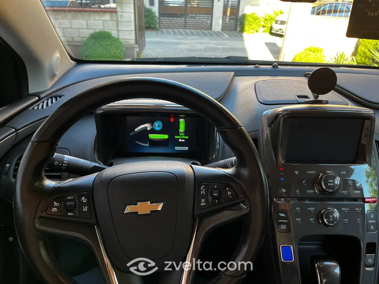 Car photo 11