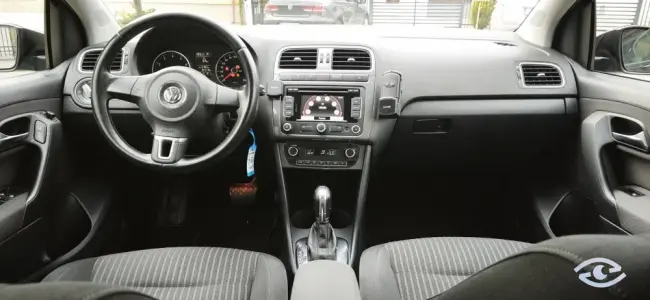 Vw Polo 1.2 Tsi /105 Cp/2012/climatronic/navi/sc Incalzite Vw Polo 1.2 Tsi /105 Cp/2012/climatronic/navi/sc Incalzite