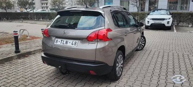 Peugeot 2008 1.2 Vti /83cp/2014/automata/navi/led-uri