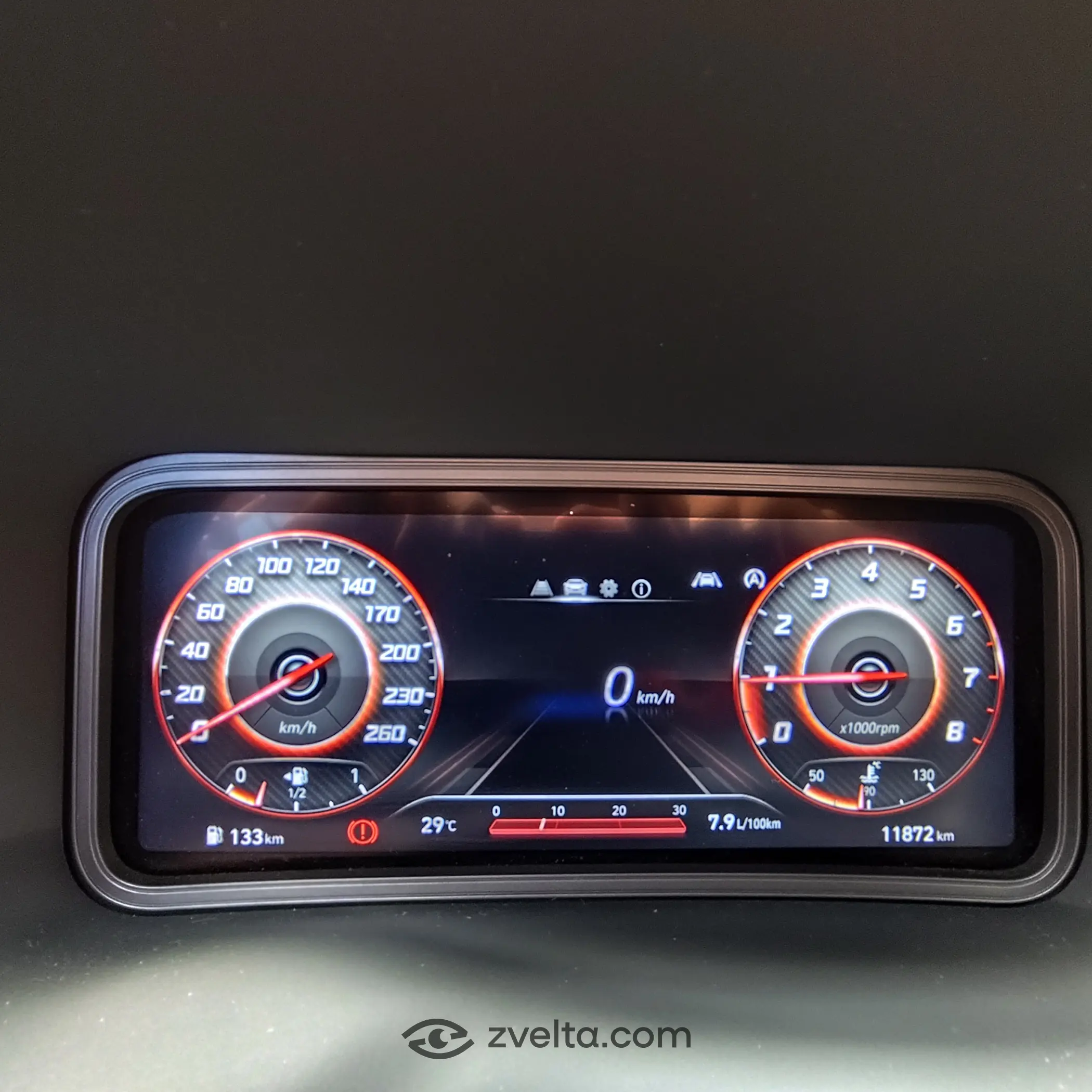 Car photo 6