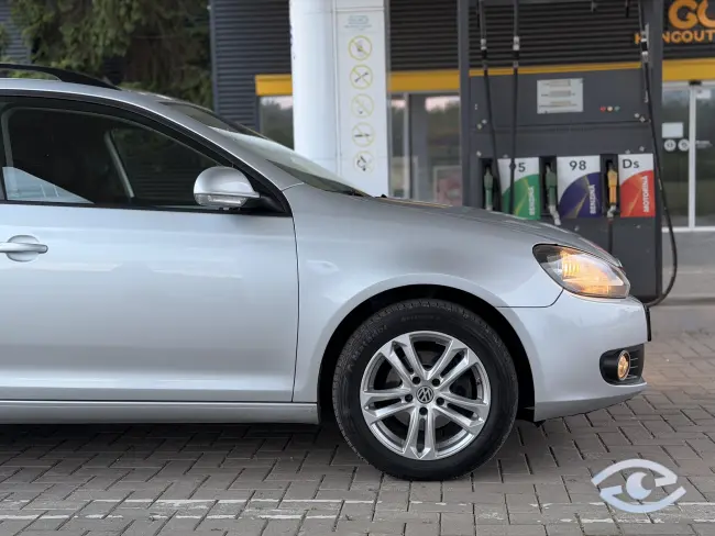 VW Golf VI