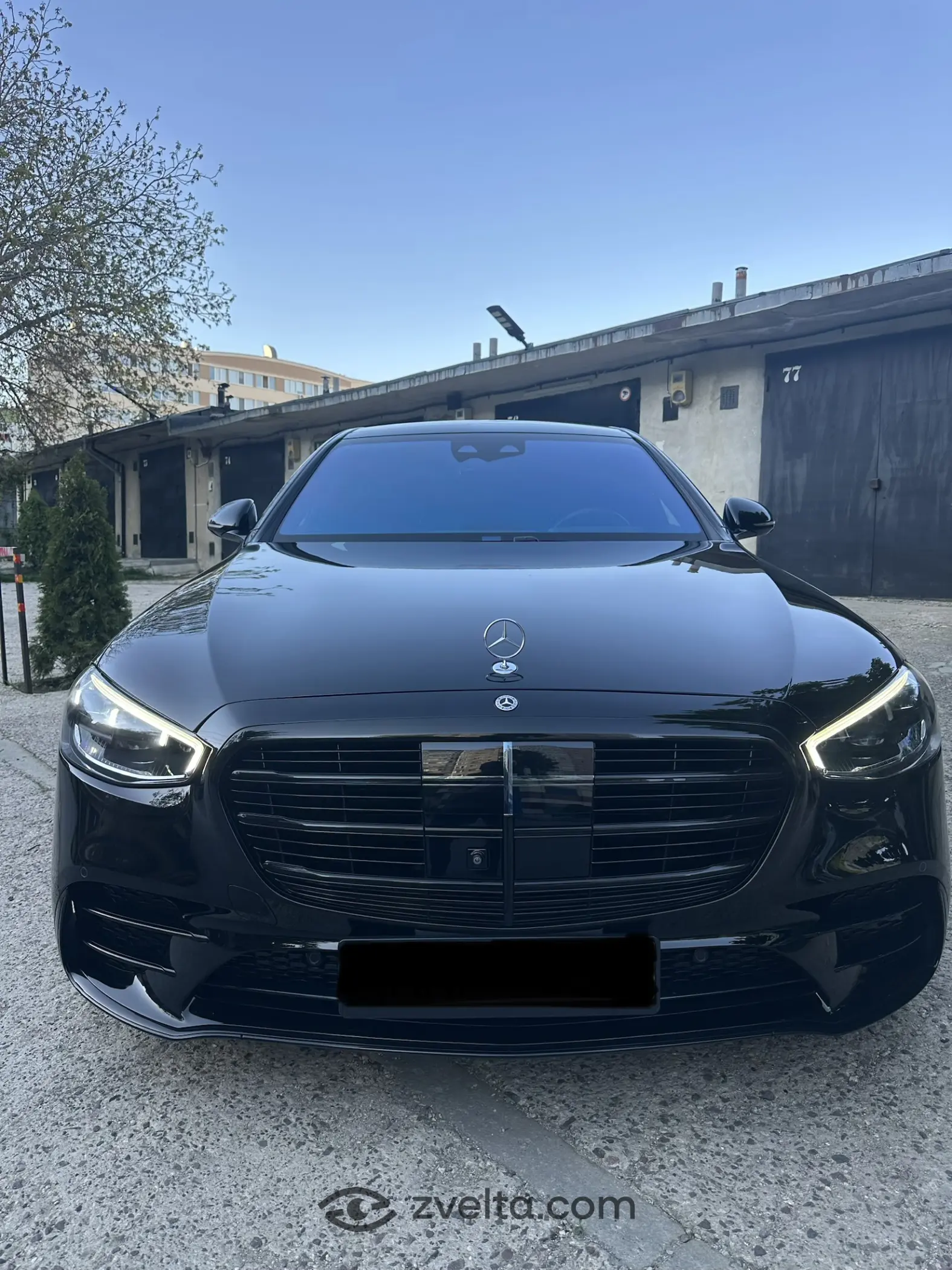 Car photo 9