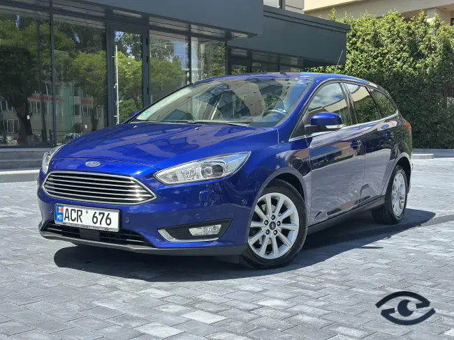 Ford Focus TITANIUM