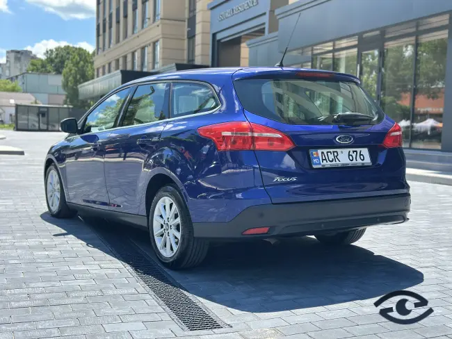 Ford Focus TITANIUM