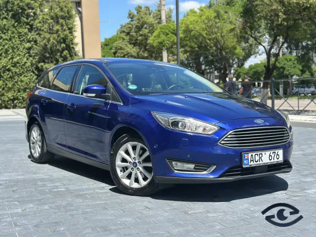 Ford Focus TITANIUM
