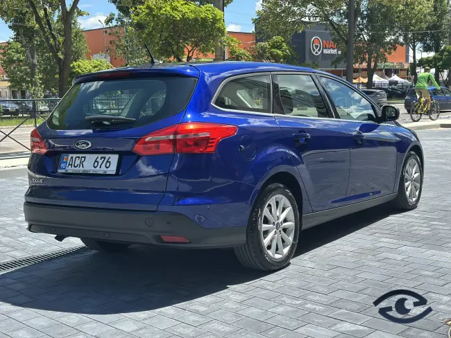 Ford Focus TITANIUM