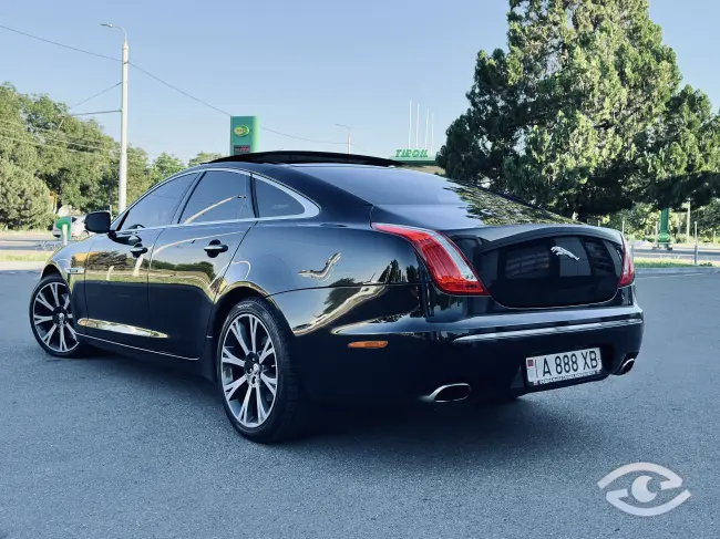 Jaguar XJ 2012 3.0 Jaguar XJ 2012 3.0
