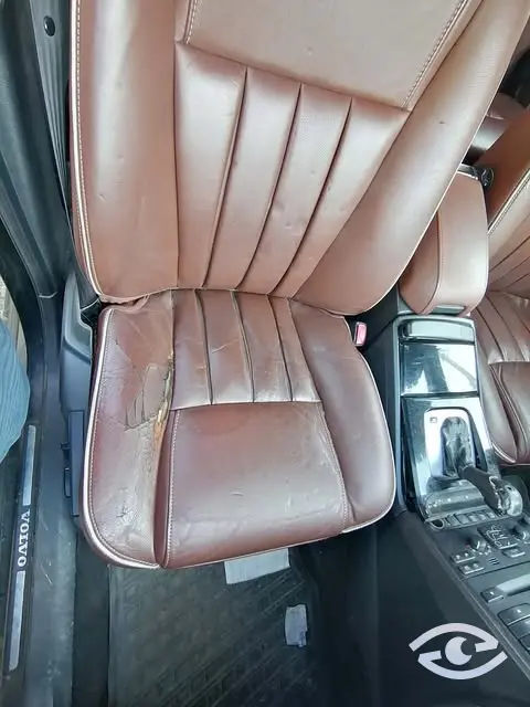 Vand Schimb Dezmembrez Volvo XC90 2,5 Benzina Automata 4x4 Inmatriculata 195000 Km,2005 2800 Euro
