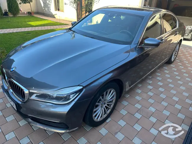 BMW Seria 7• 2017 BMW Seria 7• 2017