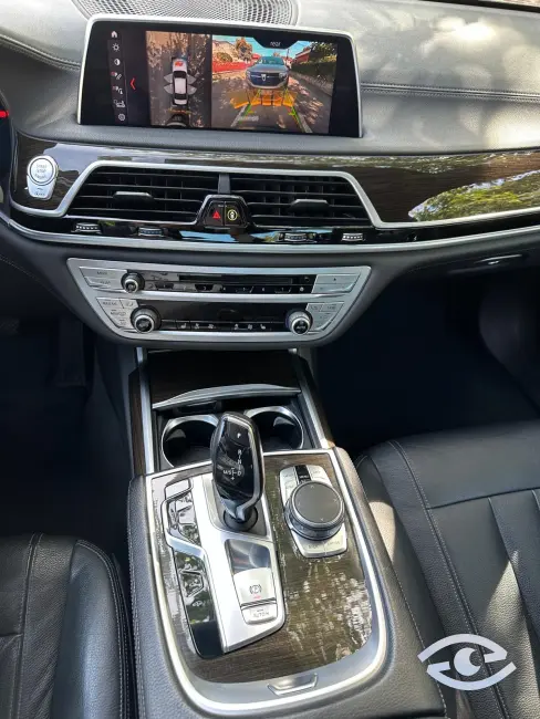 BMW Seria 7• 2017 BMW Seria 7• 2017