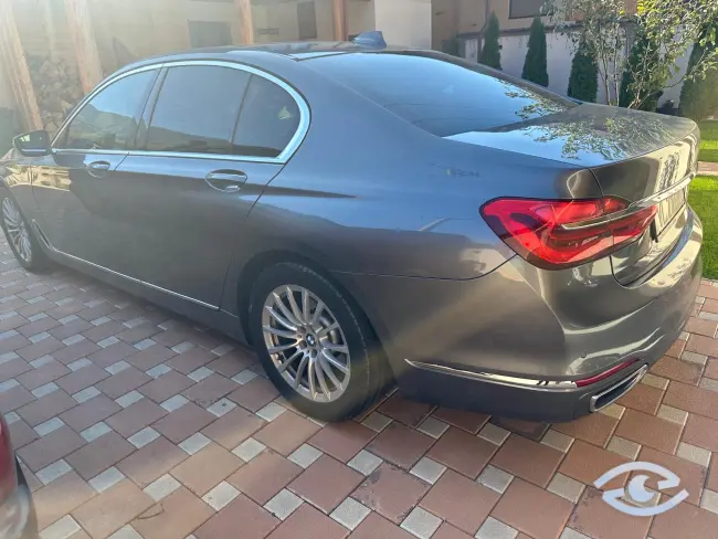 BMW Seria 7• 2017 BMW Seria 7• 2017