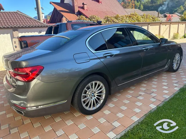 BMW Seria 7• 2017 BMW Seria 7• 2017