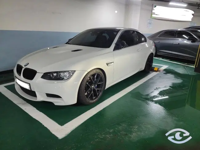 BMW E92 M3 Coupé | Südkorea BMW E92 M3 Coupé | Südkorea