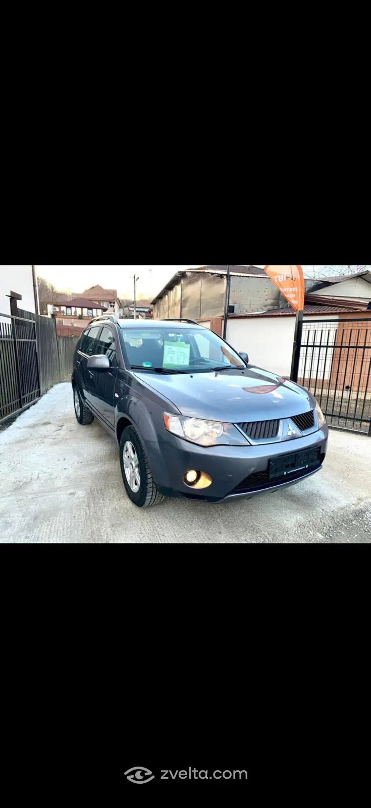 Car photo 1
