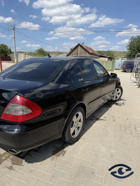 Vând W211 Restayling Sedan Vând W211 Restayling Sedan