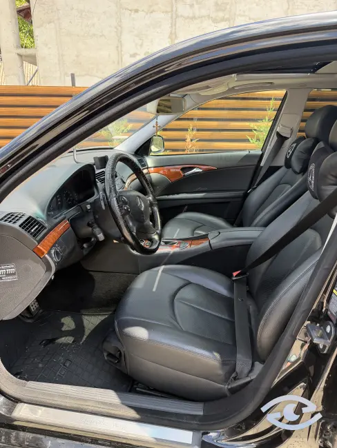 Vând W211 Restayling Sedan Vând W211 Restayling Sedan