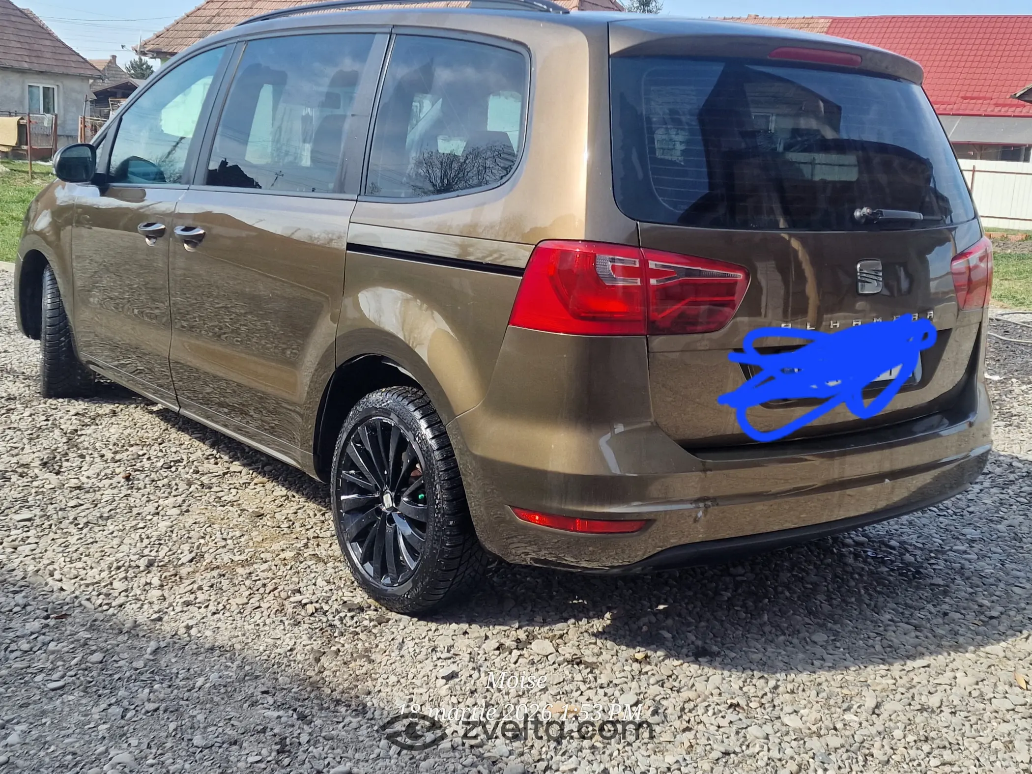 Car photo 3