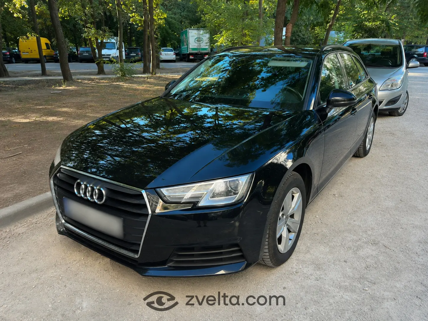 Car photo 7