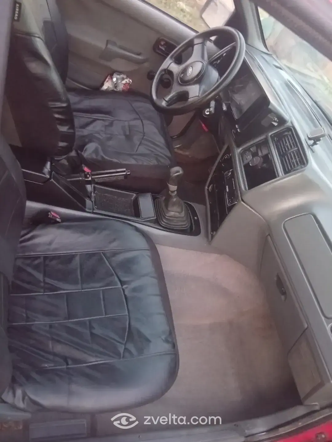 Car photo 6