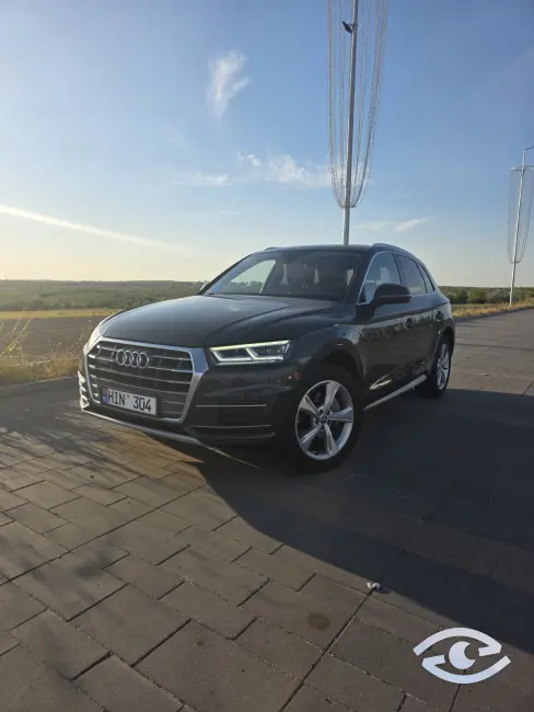 Vînd Audi Q5 într-o Stare Foarte Bună Nr. 068517922 Vînd Audi Q5 într-o Stare Foarte Bună Nr. 068517922