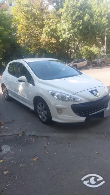 Peugeot 308 1.6 THP, 2008, 145.000 Km — Cu Eroare La Motor (compresie/ulei) — 1.500€