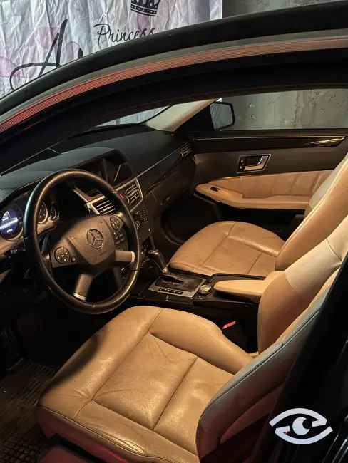 Mercedes-Benz E-Class Avantgarde W212 Mercedes-Benz E-Class Avantgarde W212