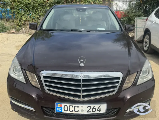Mercedes-Benz E-Class Avantgarde W212 Mercedes-Benz E-Class Avantgarde W212