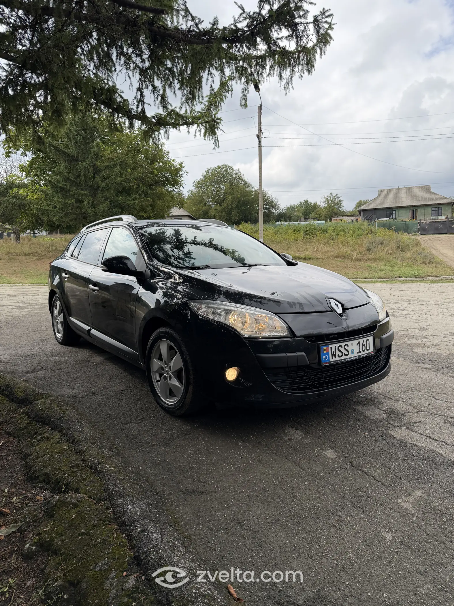 Car photo 1