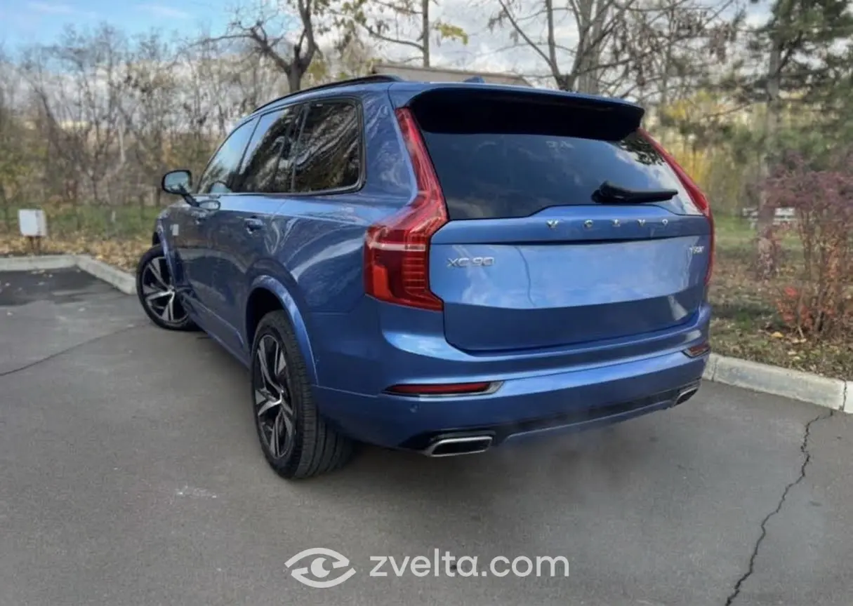 Se vinde Volvo XC90 T8 Plug-in Hybrid R-Design – 2020 4