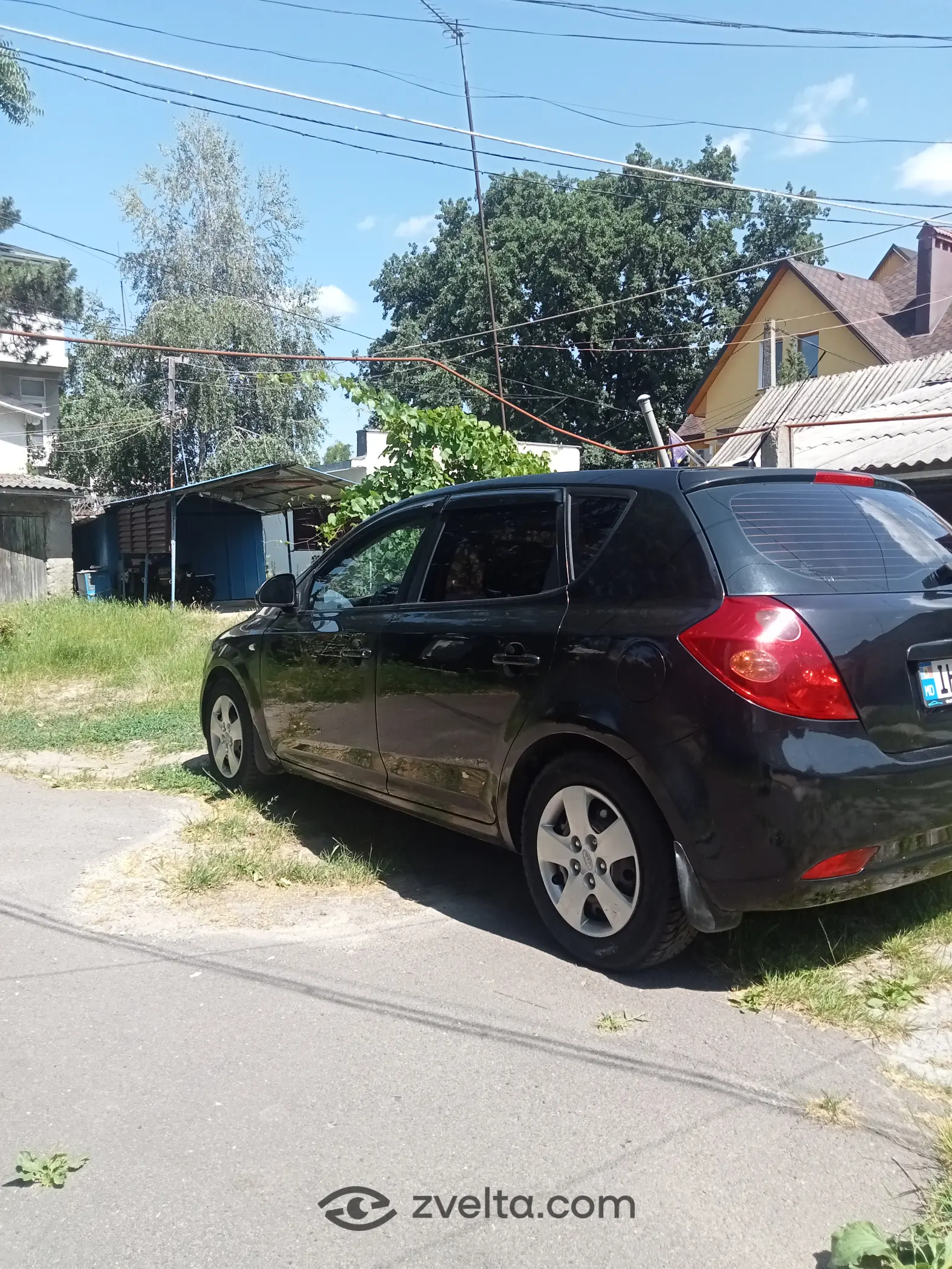 Car photo 5