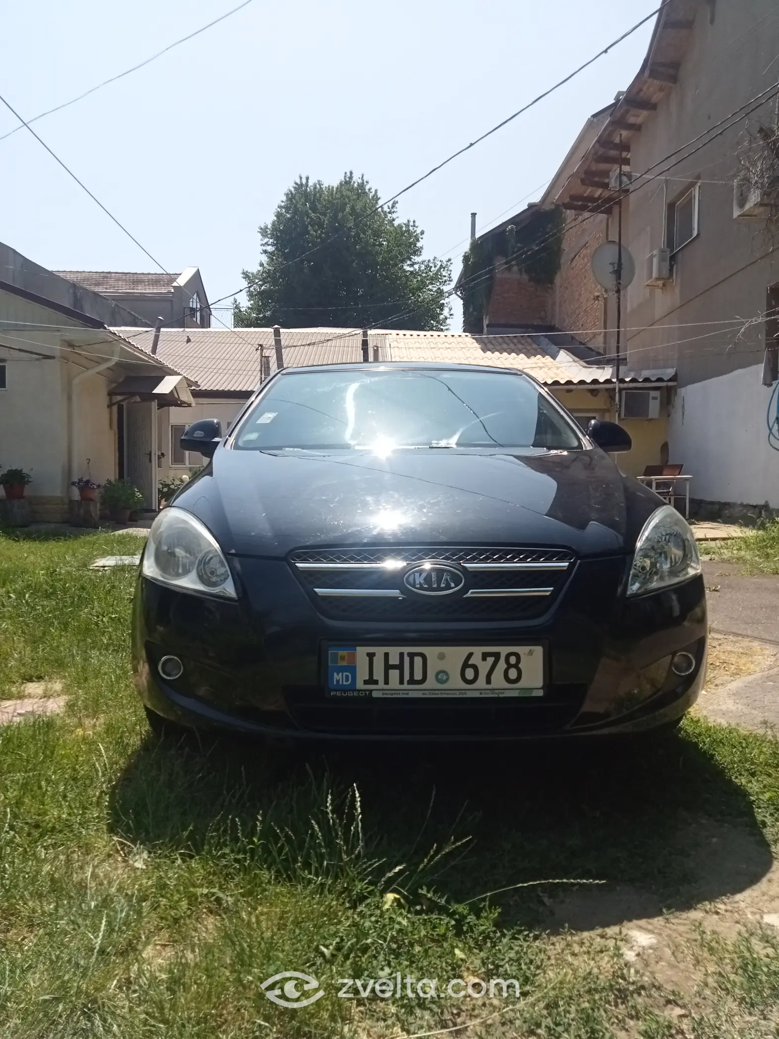 Car photo 1