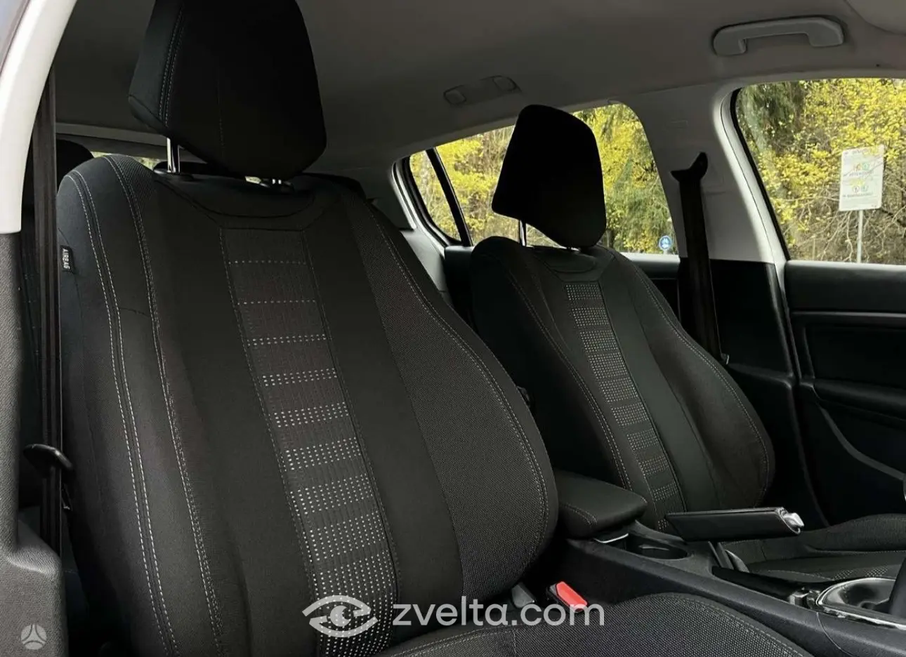 Vând automobil 5
