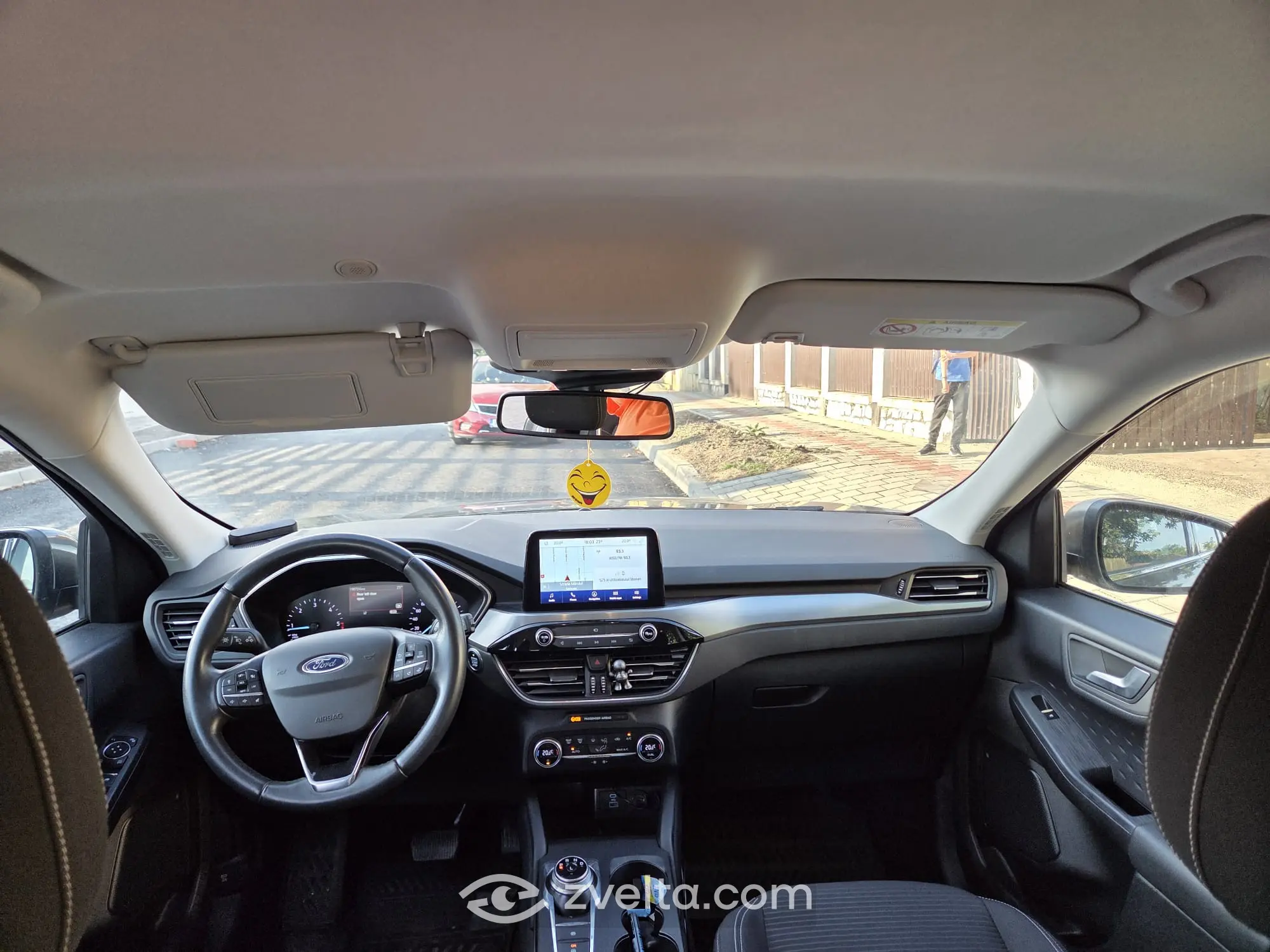 Car photo 7