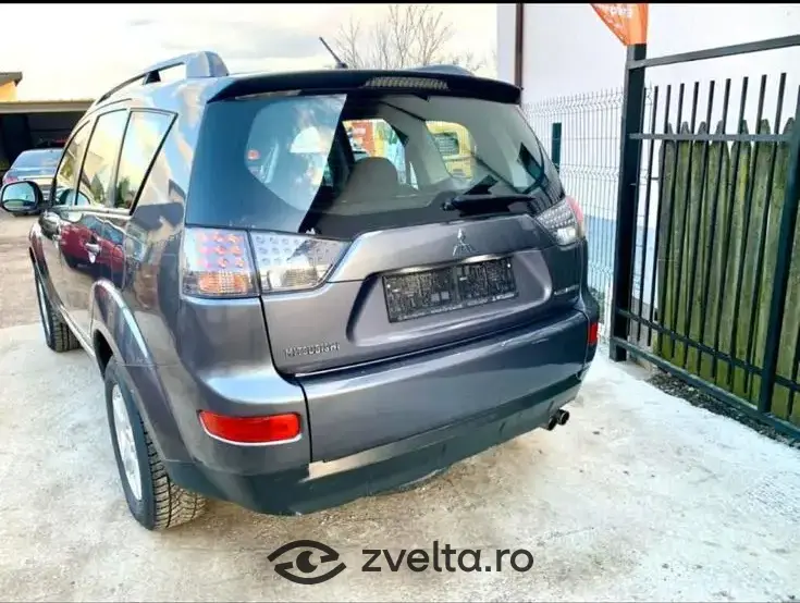 *** MITSUBISHI OUTLANDER - ANUL - 2008 - MOTOR - 2.0- diesel - EURO 4*** 8