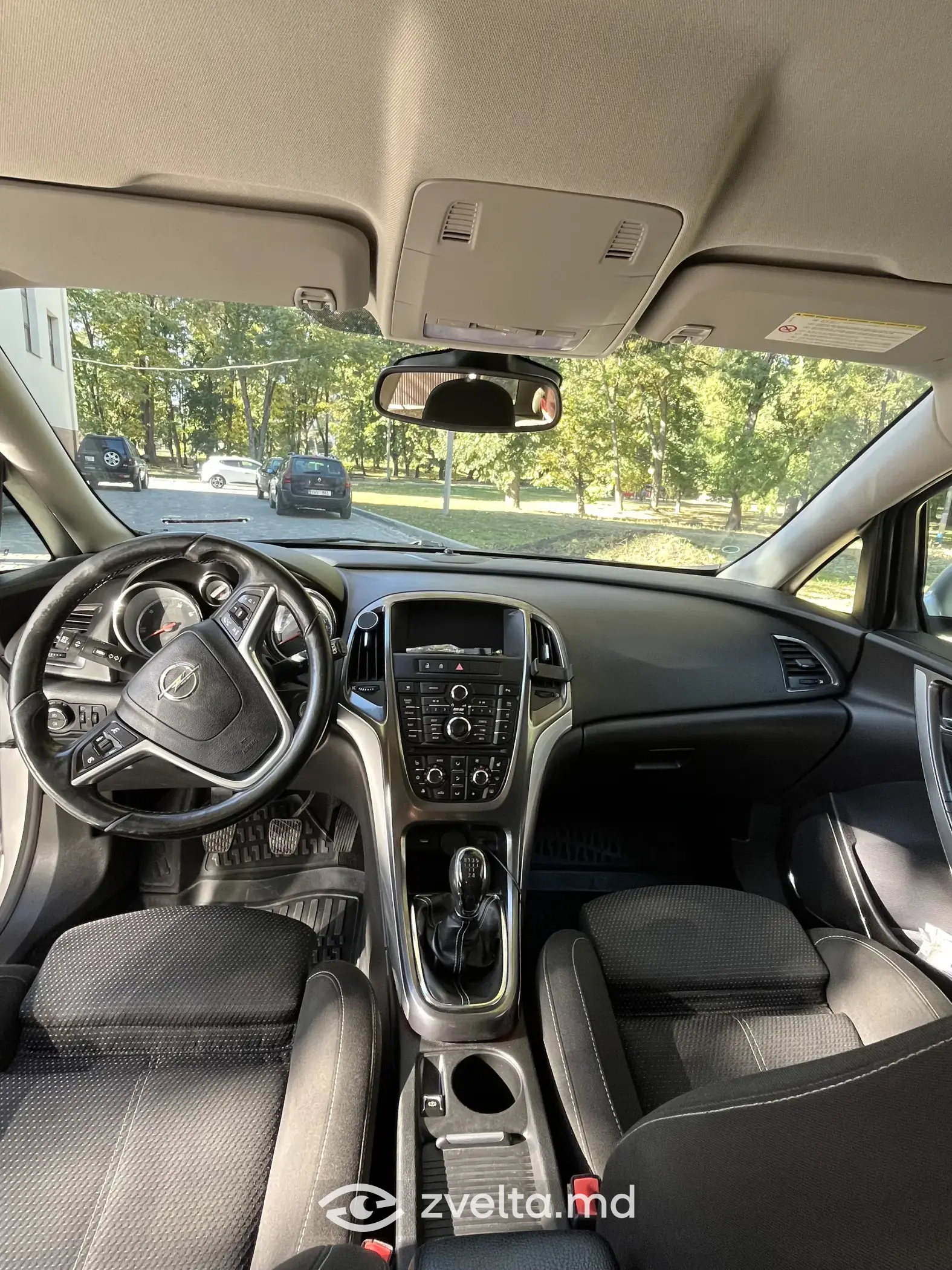 Opel Astra 9