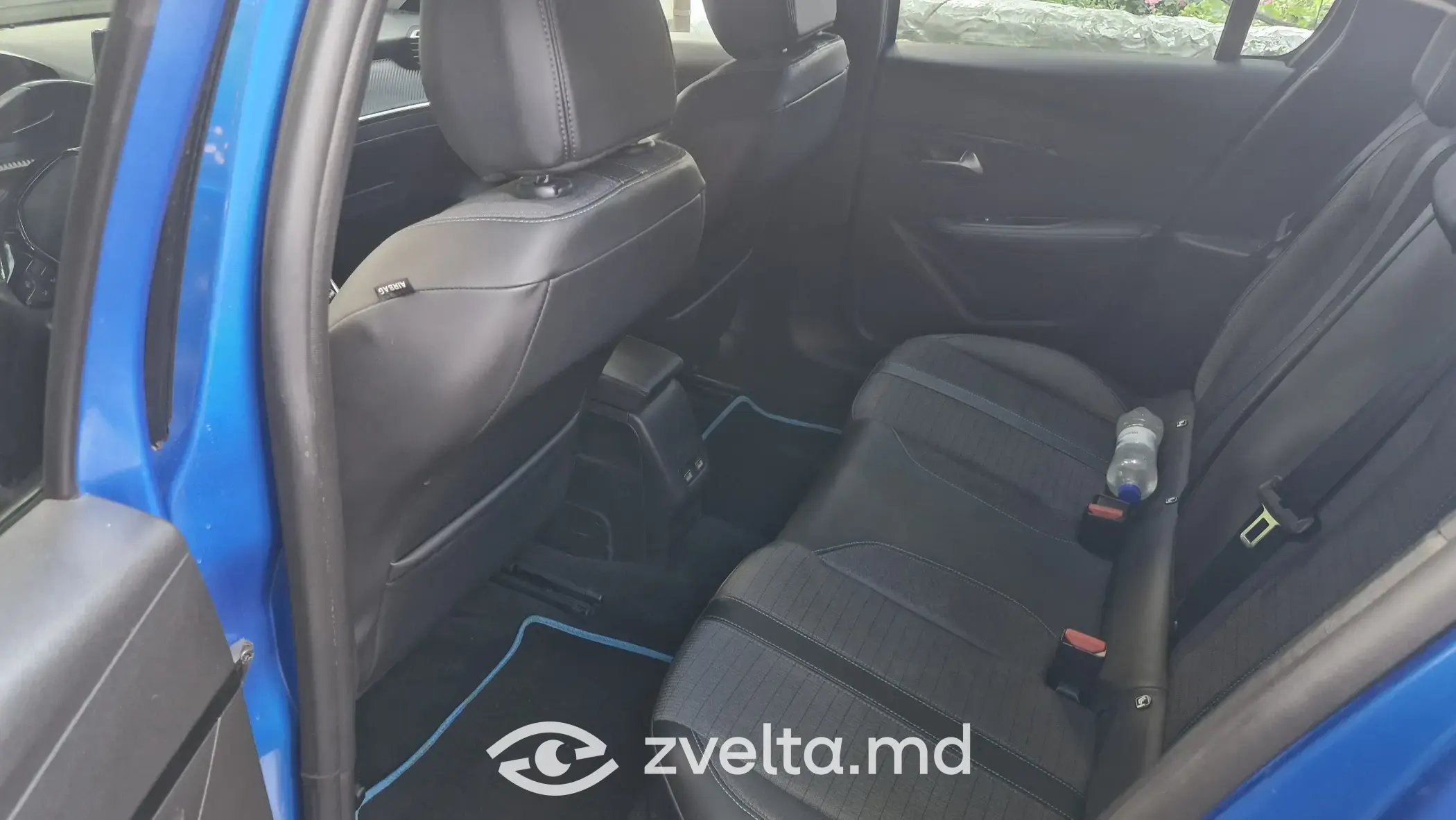 Срочно! Peugeot 208 7