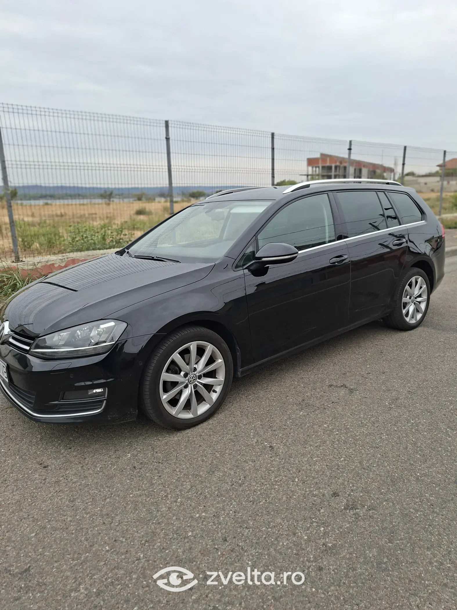 Car photo 5