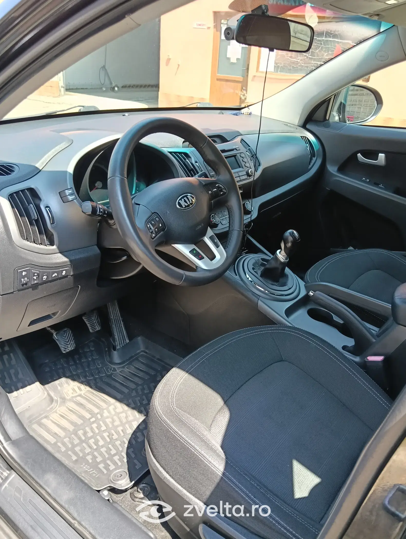 KIA SPORTAGE 2013 9