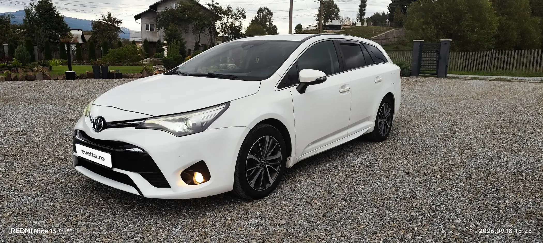 Toyota Avensis III Business Edition 10